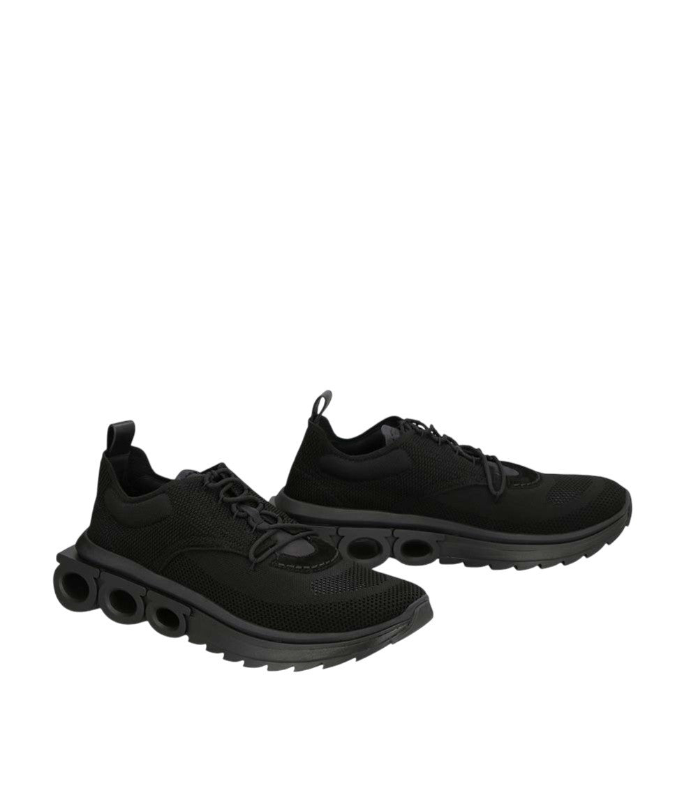 Black Low-top Sneakers 2