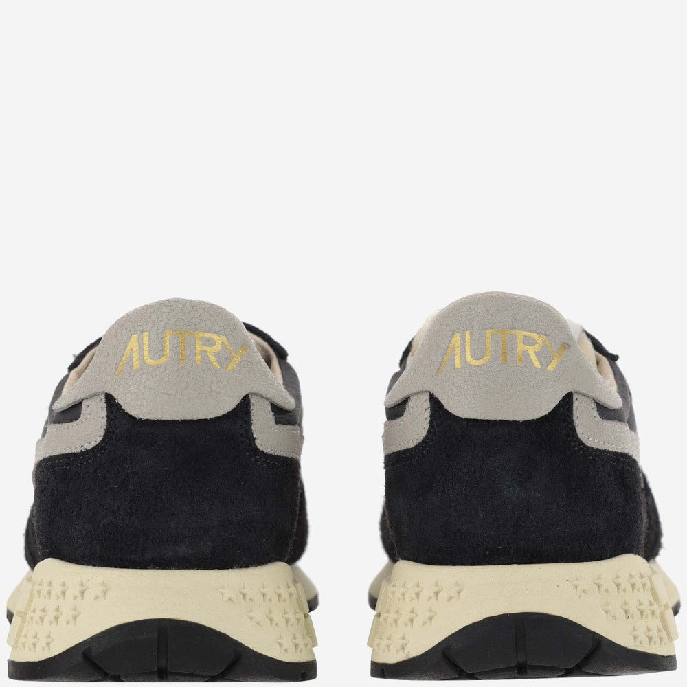 Black Low Top Sneakers 4