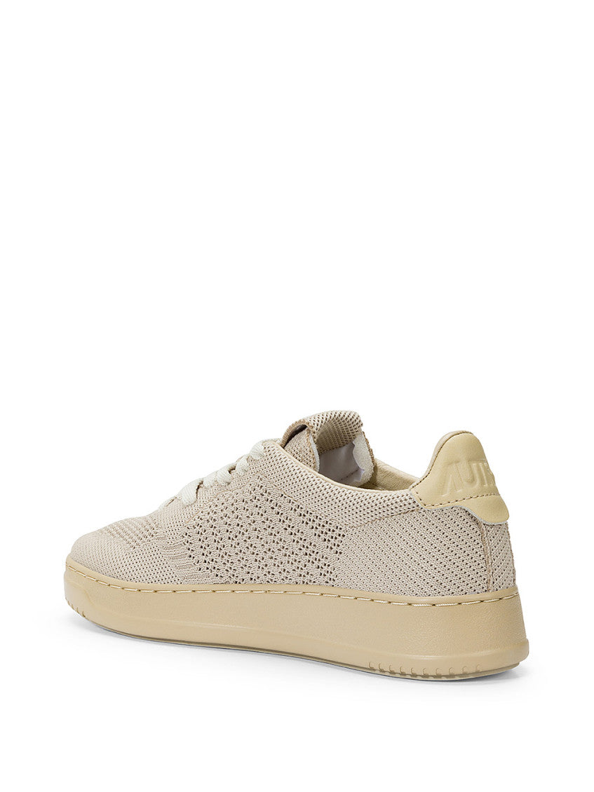 Beige Round Toe Sneakers 3