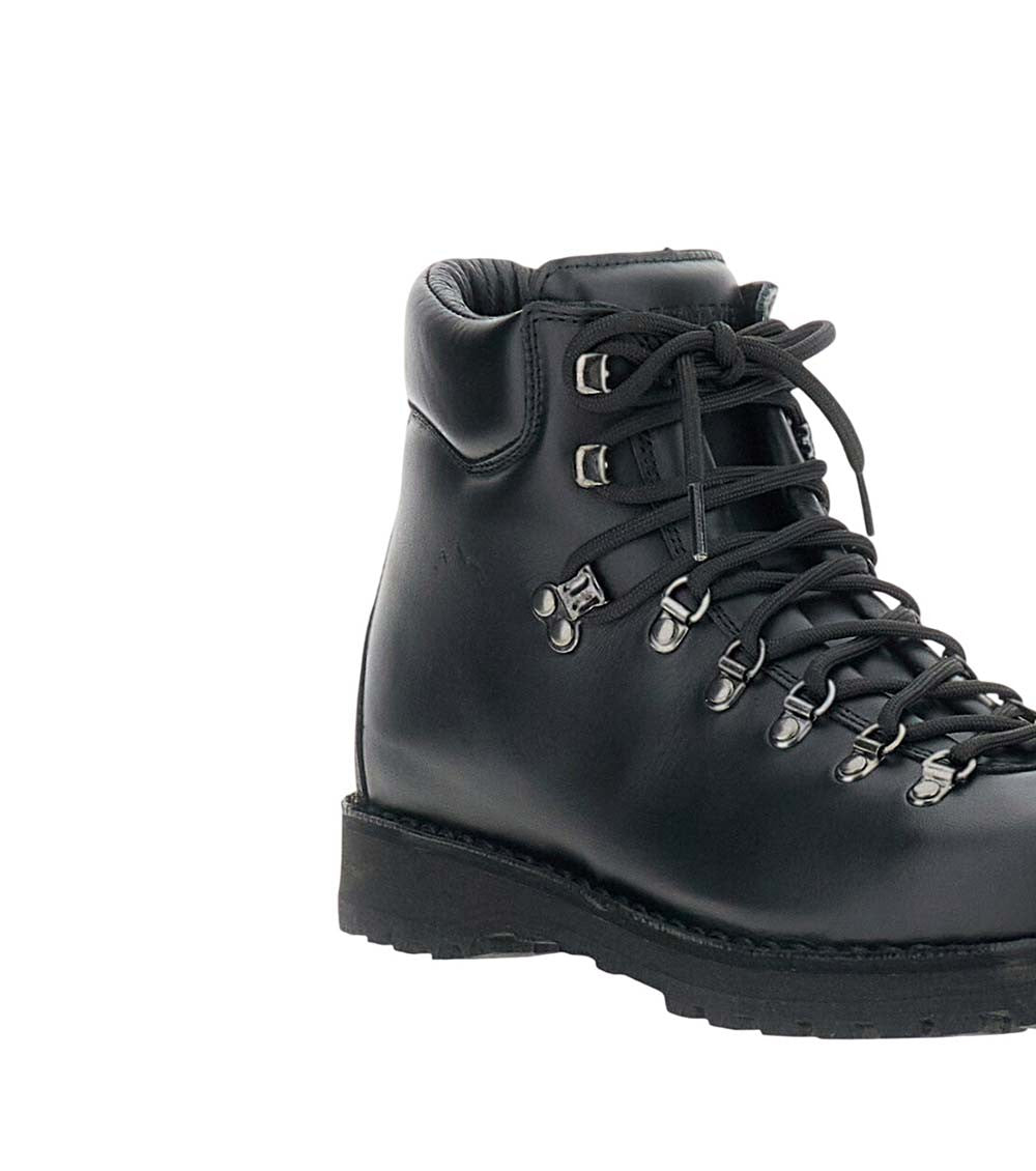 Black Hiking Boots 4