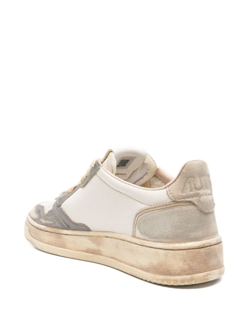 White Medalist Sneakers 2