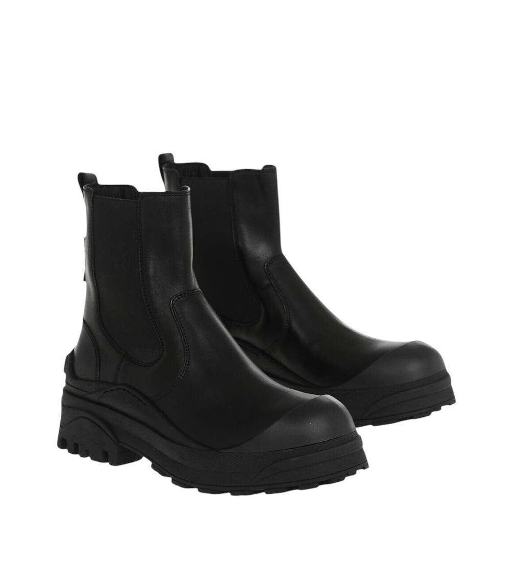 Black Leather Chelsea Boots 3