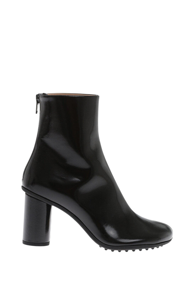 Black Zipper Boots 1
