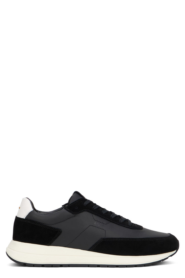 Black Low-top Sneakers 1