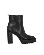 Black Zipper Boots 1