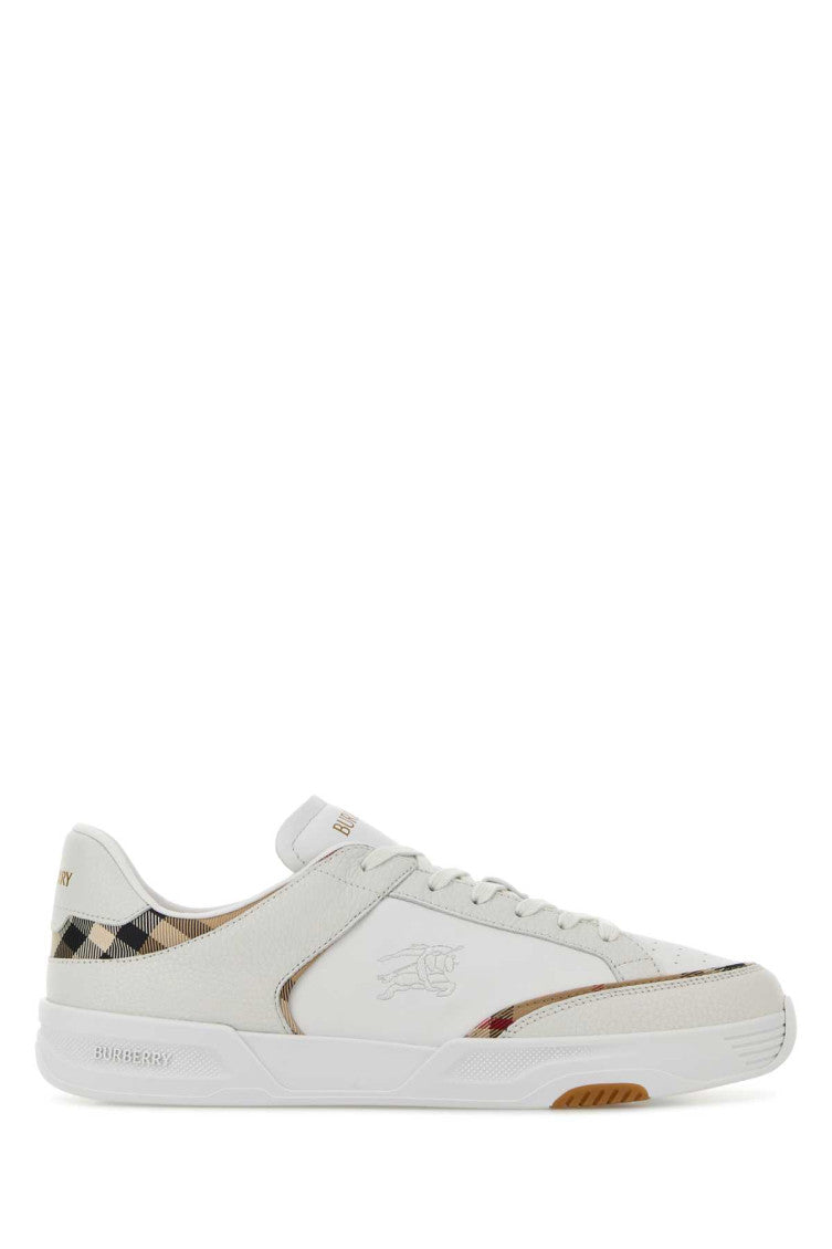 White Logo Sneakers 1