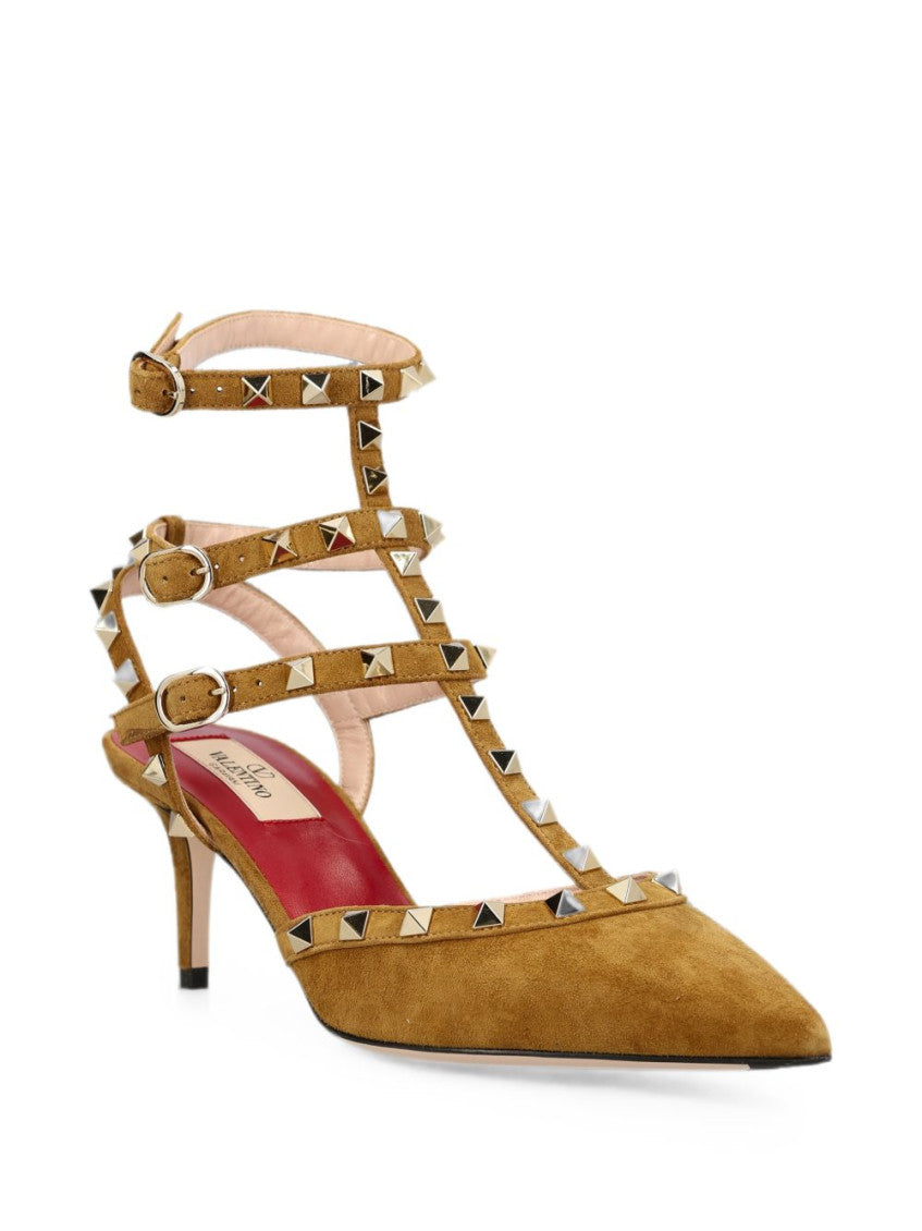 Beige Rockstud Pumps 2