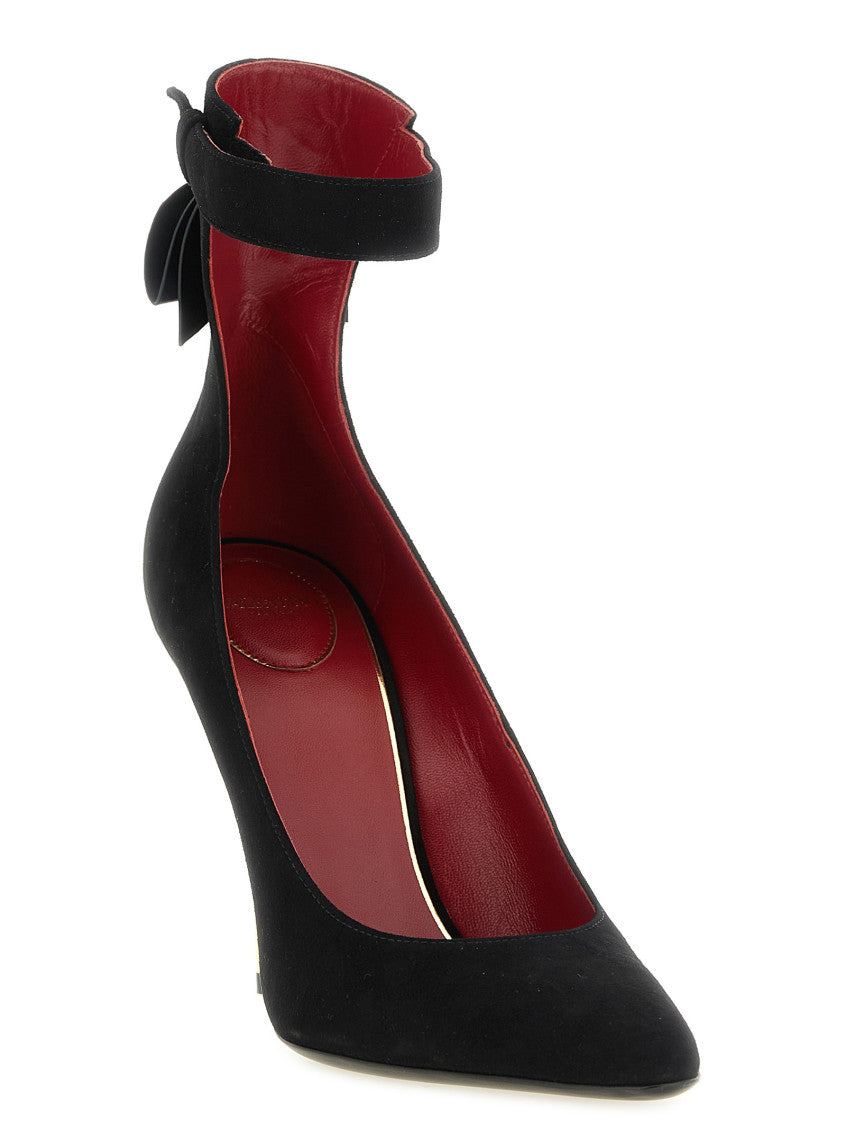 Black Leather Pumps 2