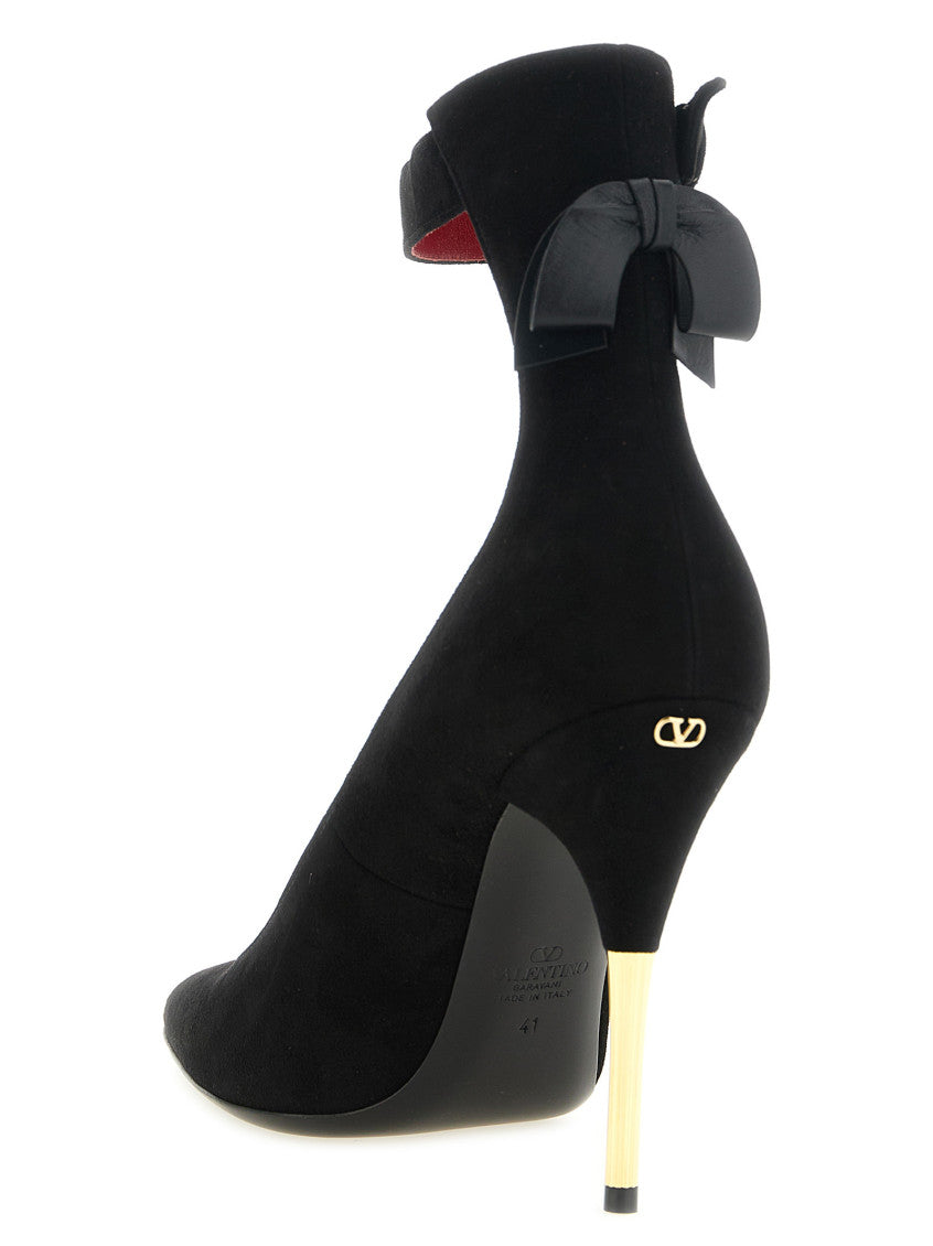 Black Leather Pumps 3