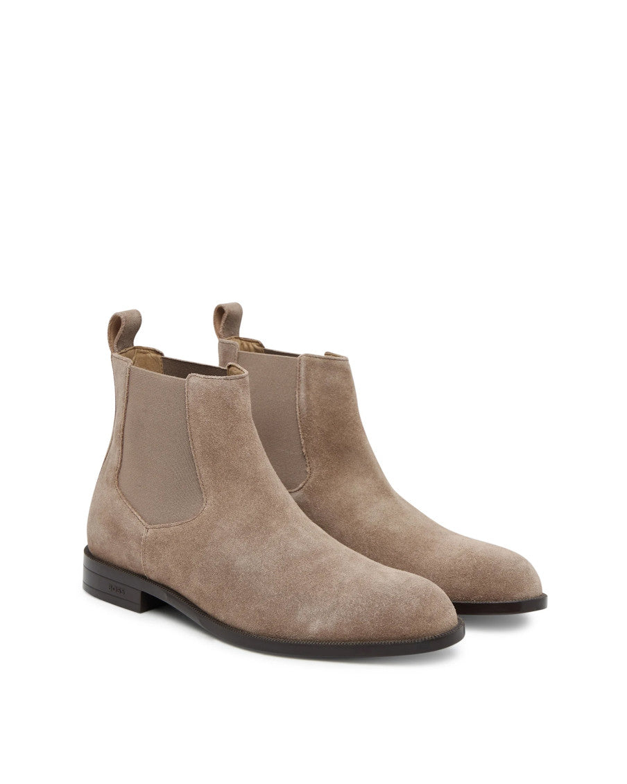Beige Chelsea Boots 2