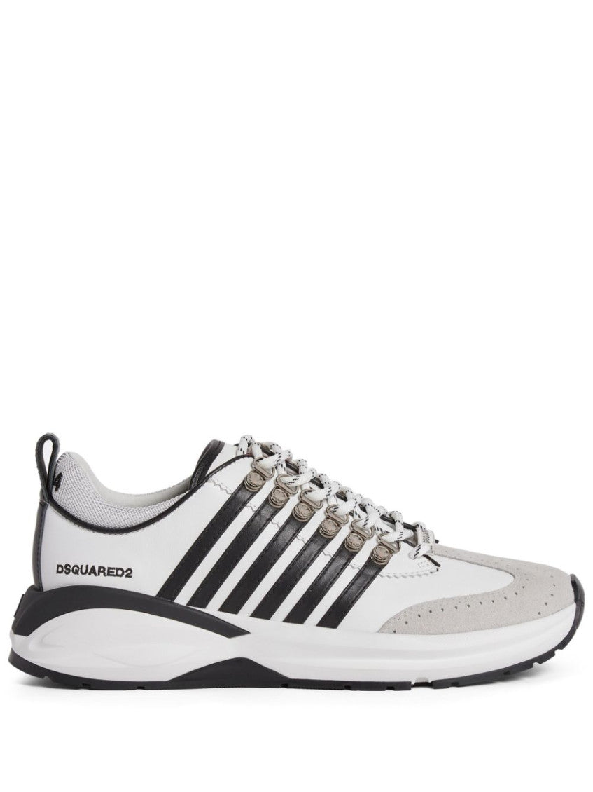 White Logo Sneaker 1