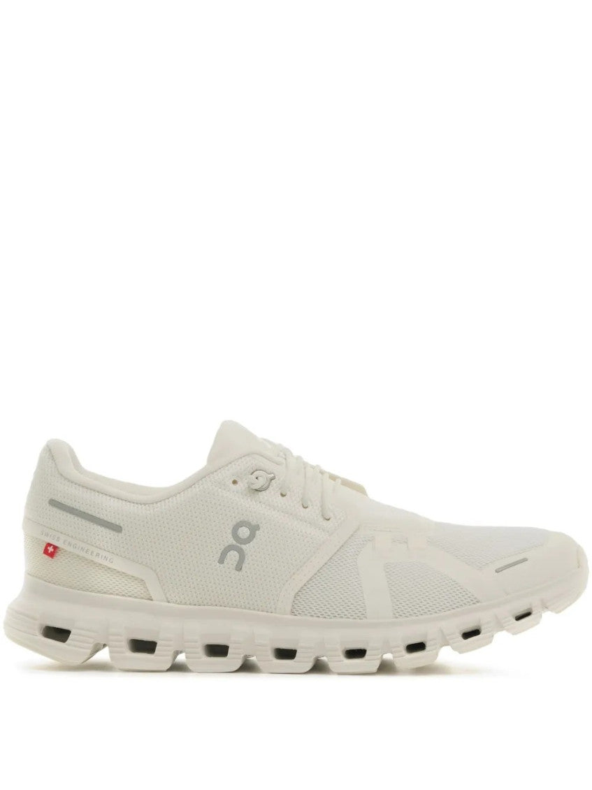 White Logo Sneakers 1