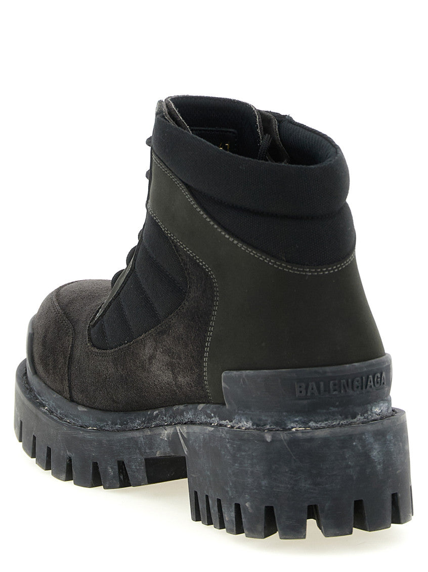 Brown Solid Lace Up Boots 3