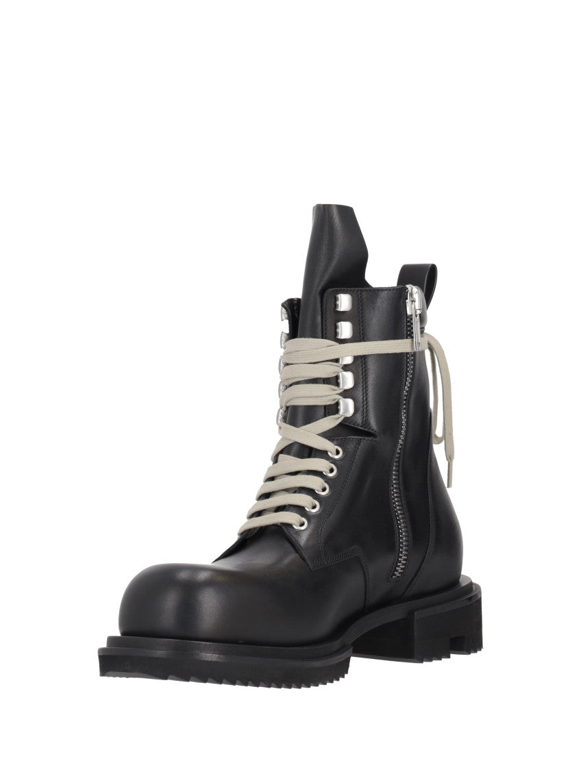 Black Solid Round Toe  Boot 3