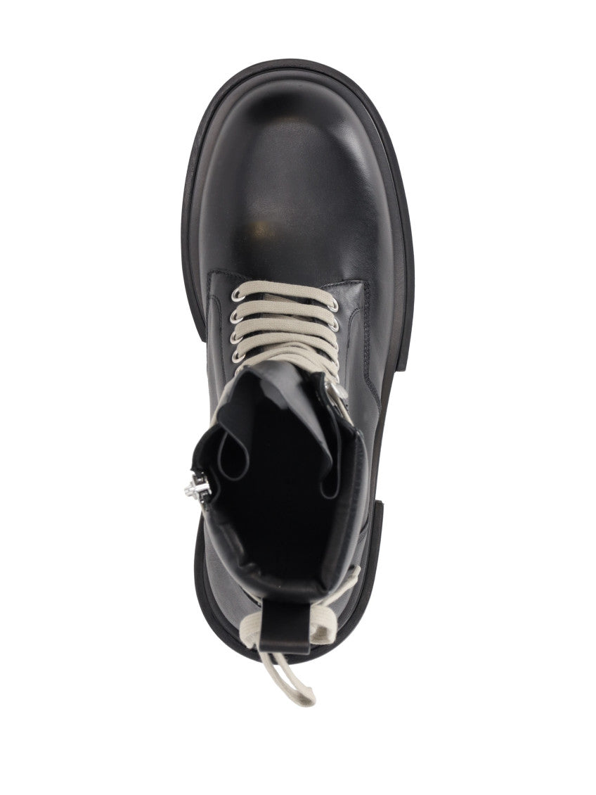 Black Solid Round Toe  Boot 4