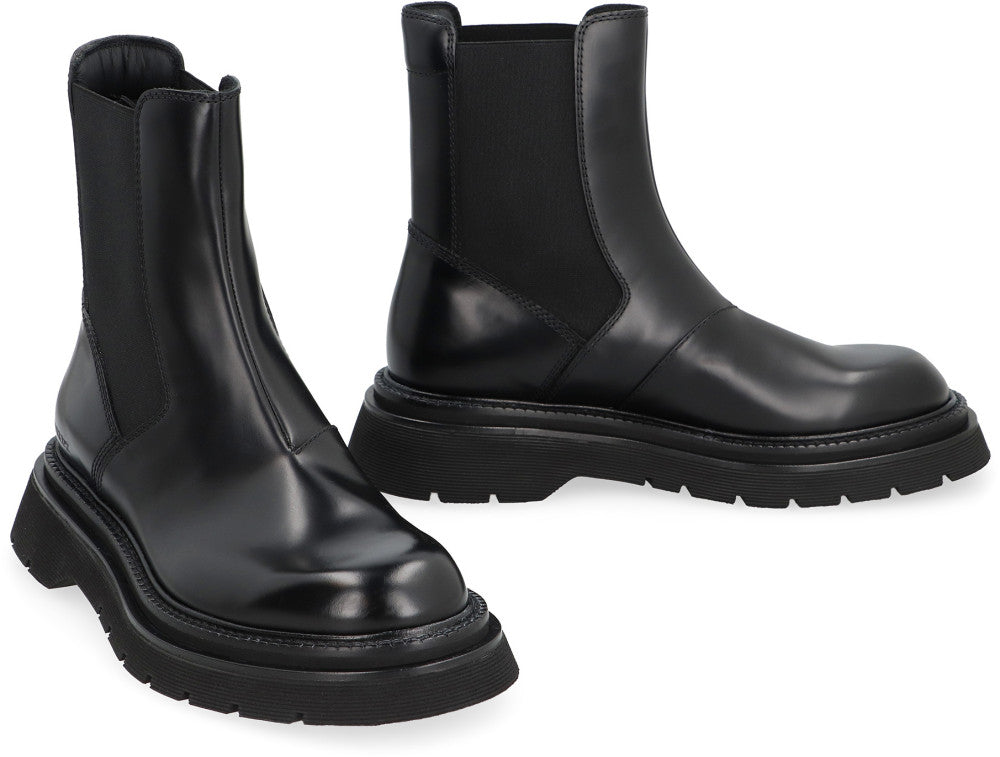 Black Solid Slip On Boots 3