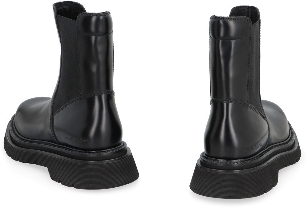 Black Solid Slip On Boots 4