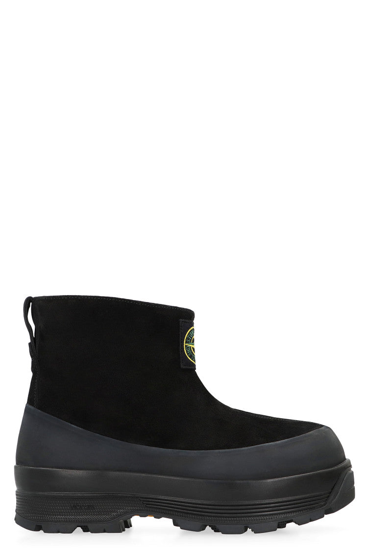 Black Solid Slip On Boots 1