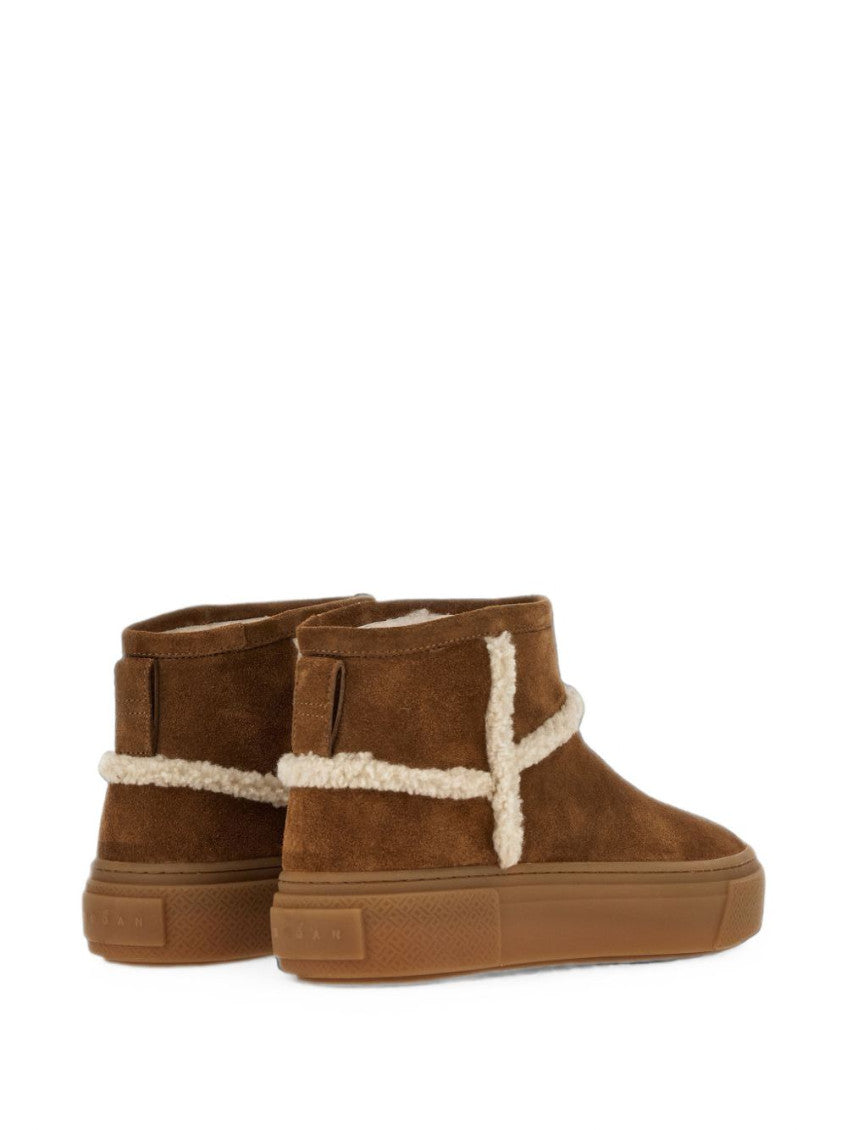 Brown Crosswind Ankle Boots 3