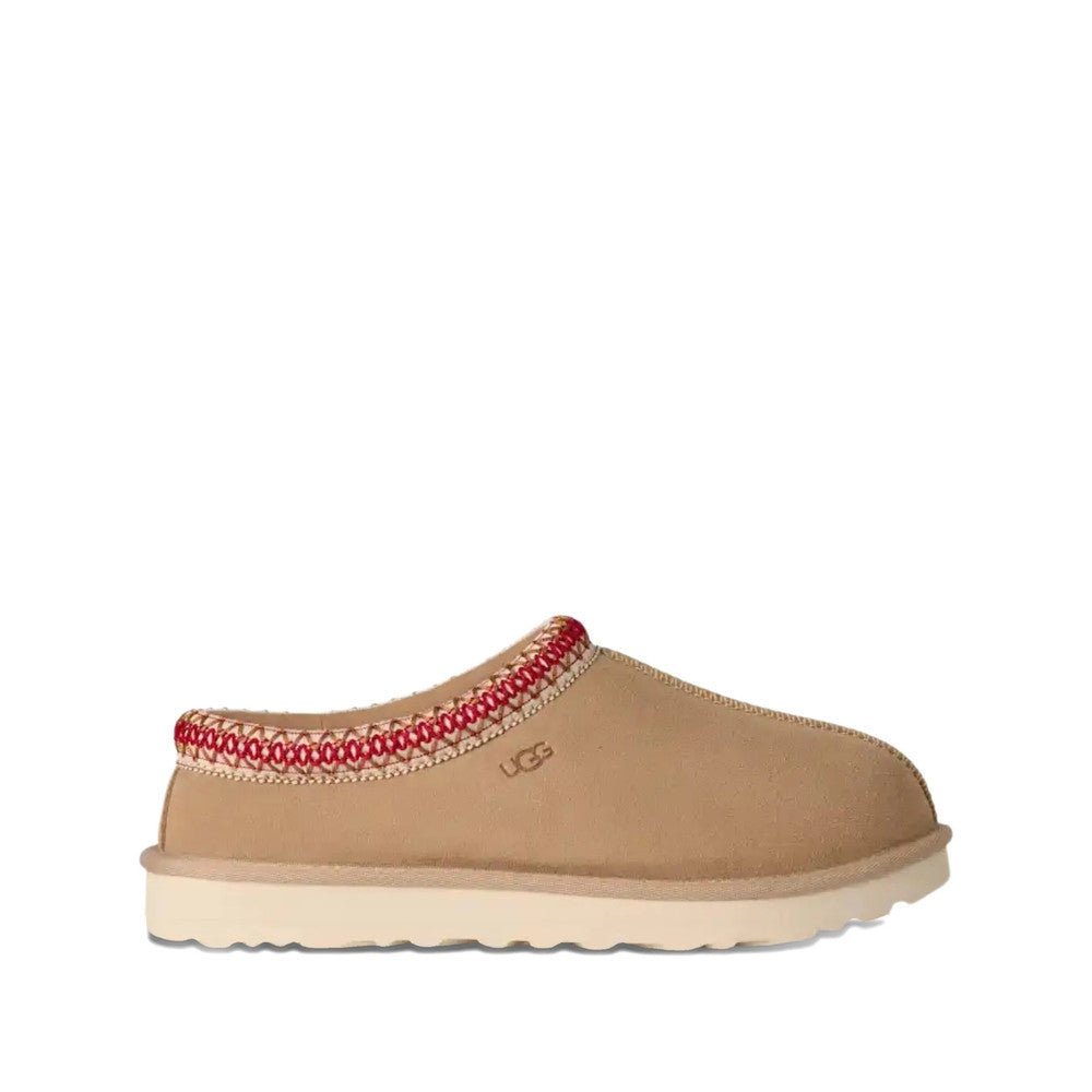 Beige Logo Slides 1