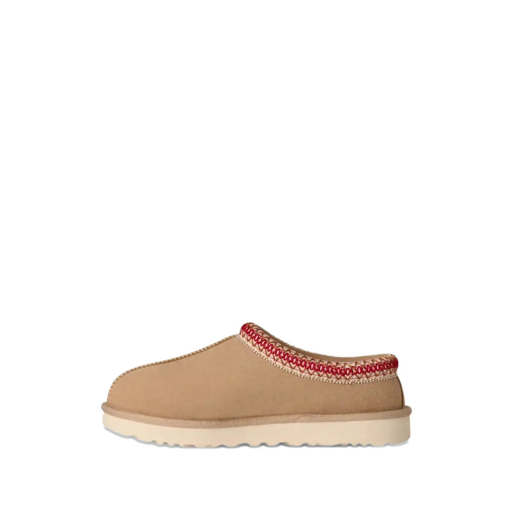 Beige Logo Slides 3