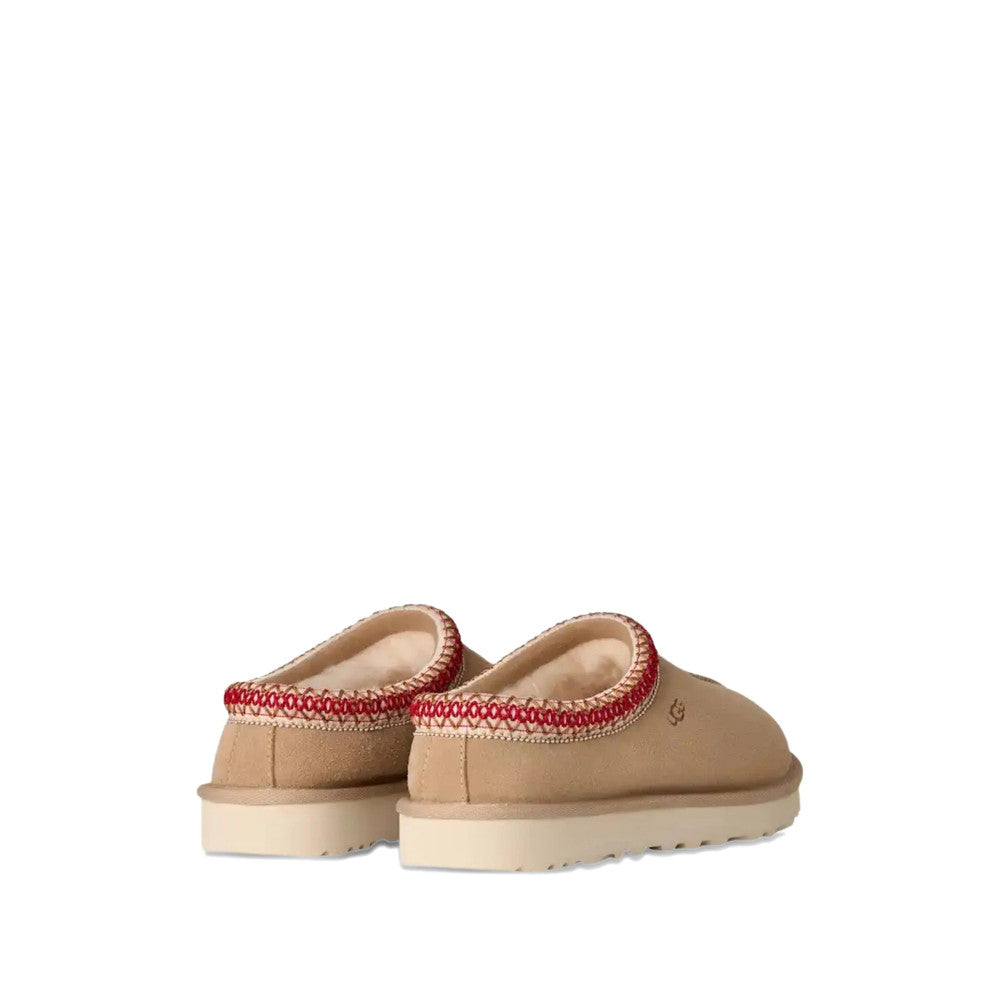 Beige Logo Slides 4
