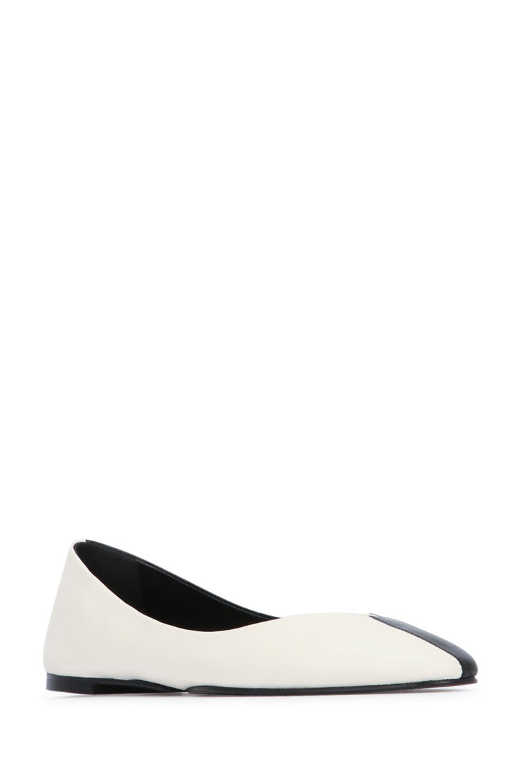 Blackwhite Leather Ballet Flats 2