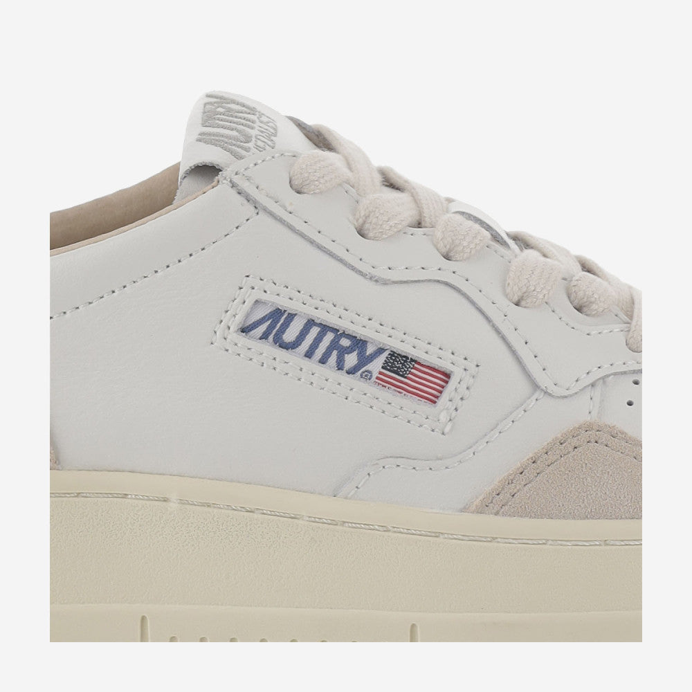 White Logo Sneakers 4