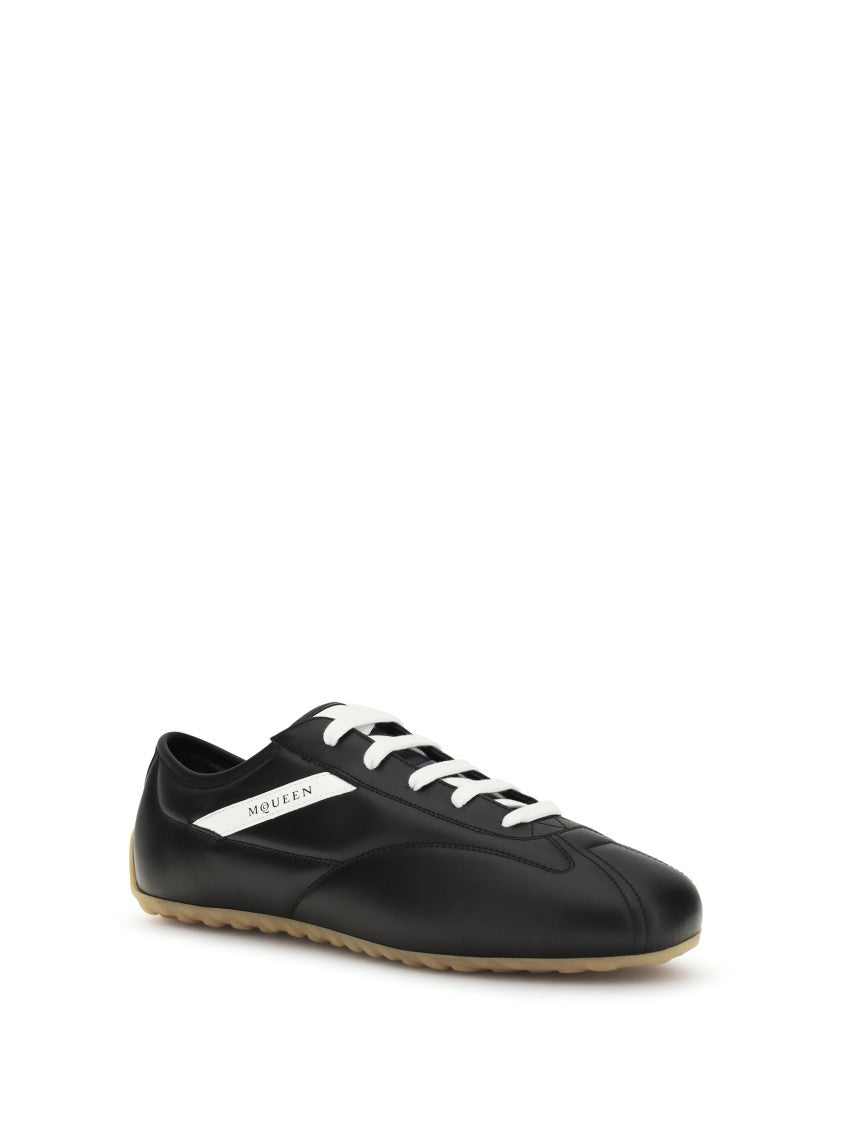 Black Logo Boxe Sneakers 2