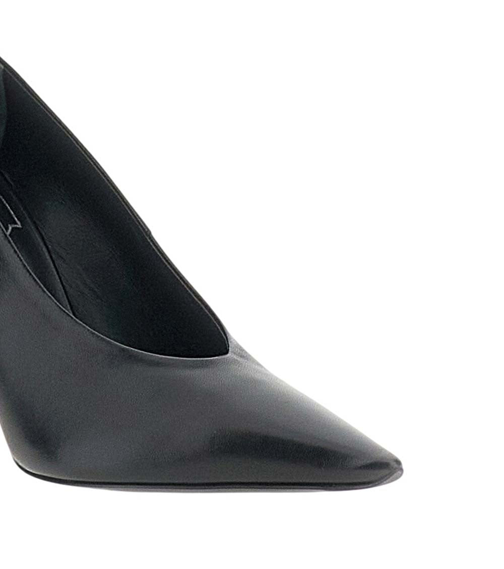 Black Slip-on Pumps 4