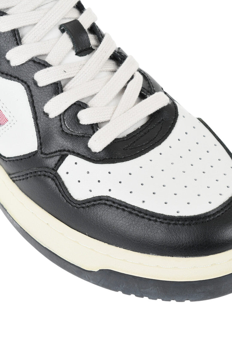 BlackWhite Logo Medalist Sneakers 4