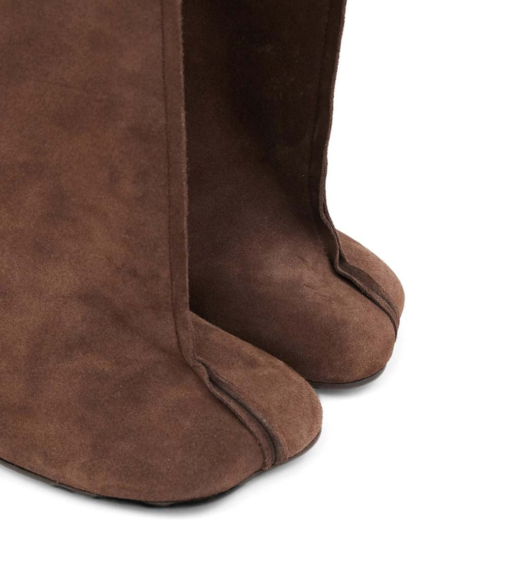 Brown Anatomic Suede Boots 6