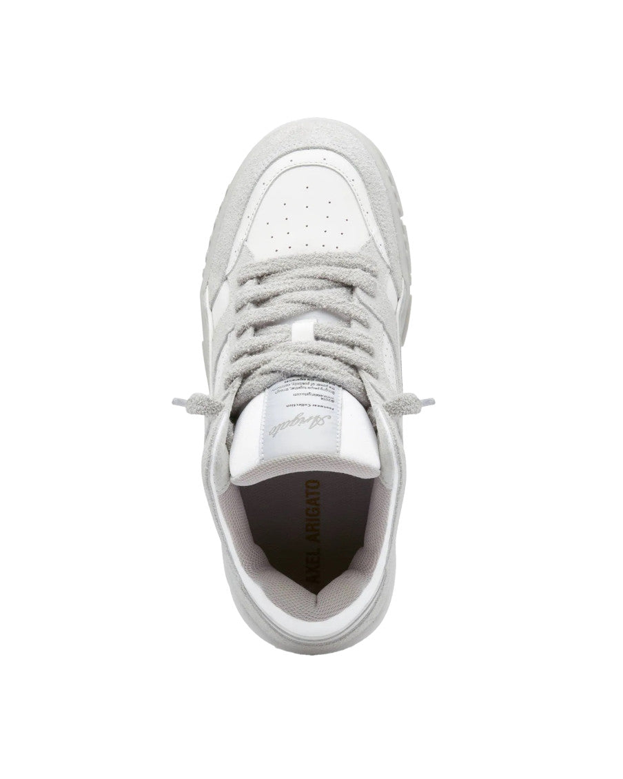 White Logo Sneaker 3