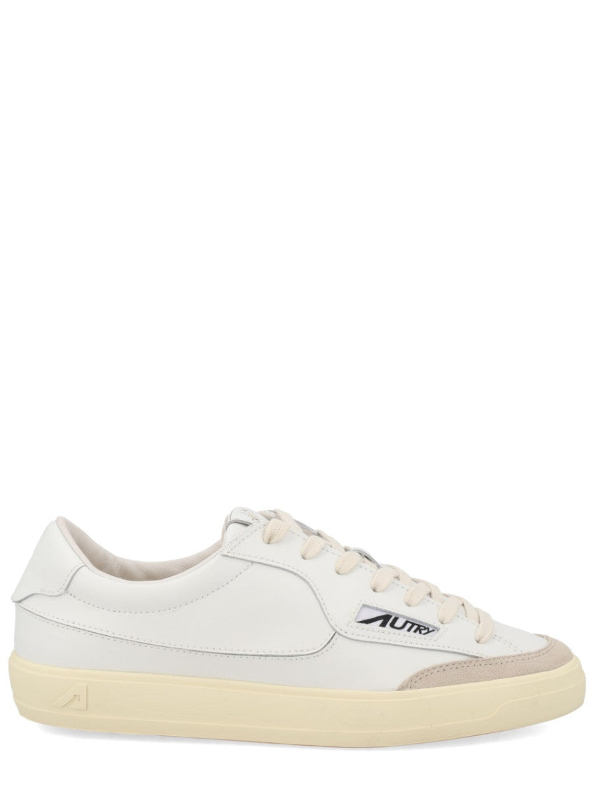 White Logo Sneakers 1