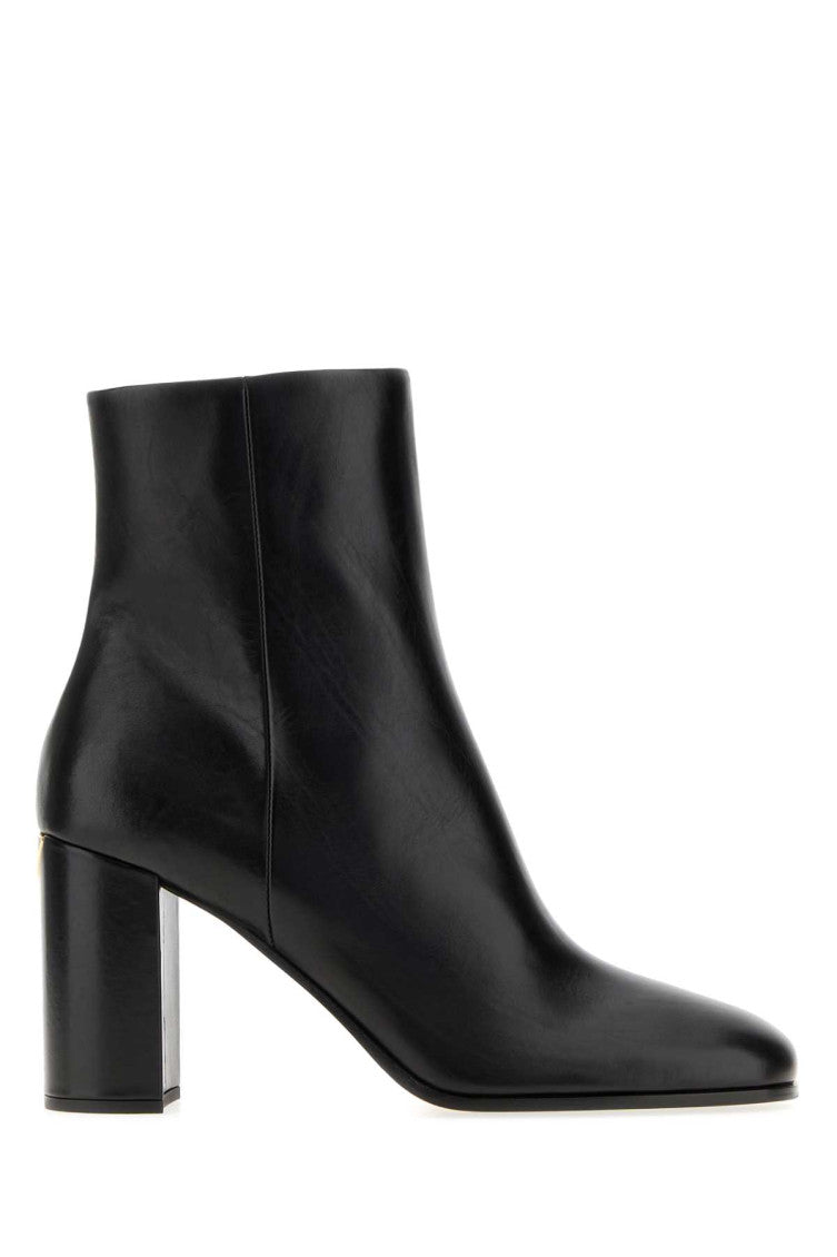 Black Leather Boots 1