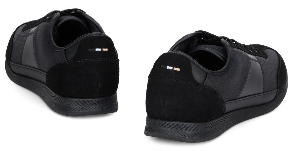 Black Low-top Sneakers 4