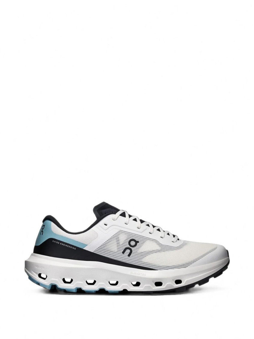White Cloudvista 3 sneakers 1
