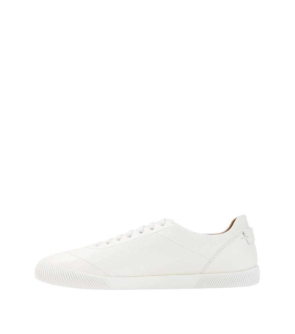 Off White Classic Sneakers 3