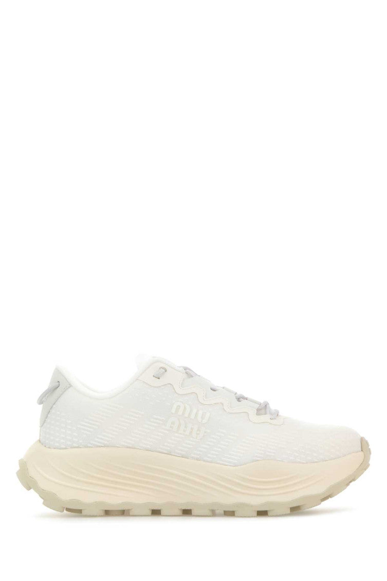 White Logo Sneakers 1