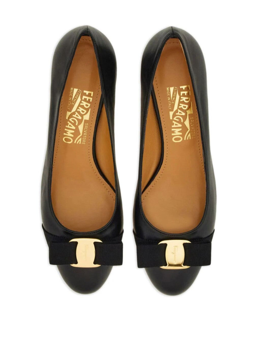 Black Leather Pumps 4