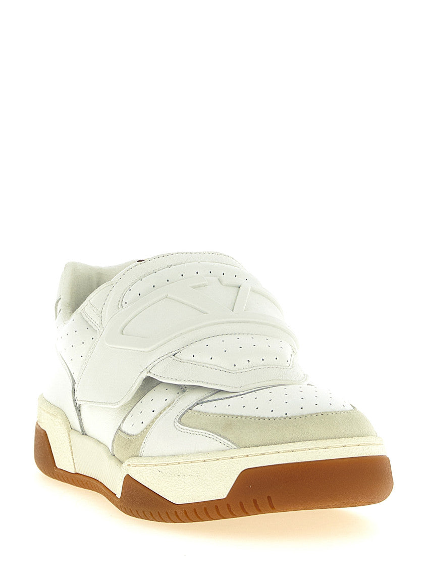 White Logo Sneakers 2
