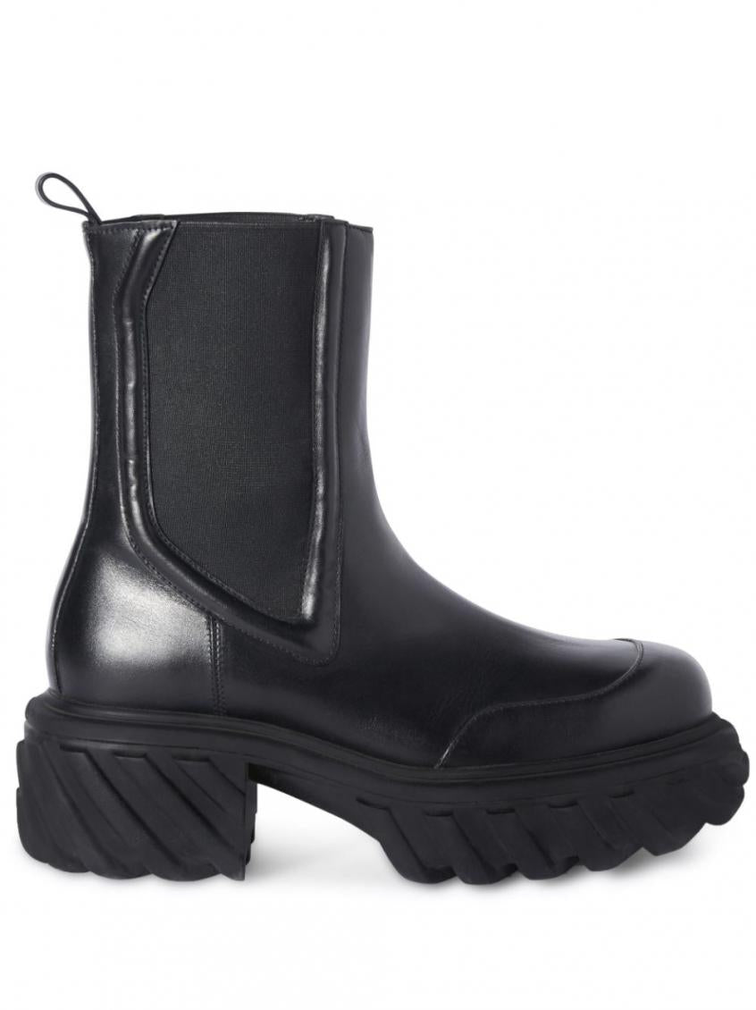 Black Leather Chelsea Boots 2