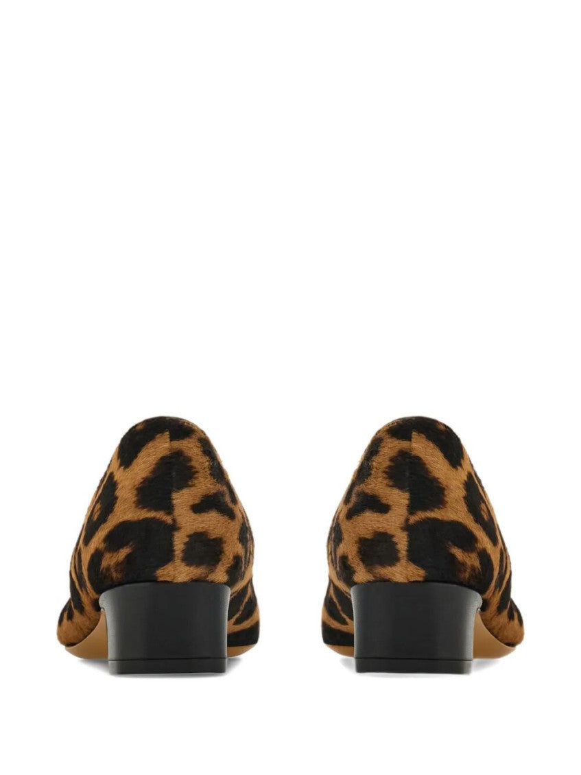 Leopard Print Slip On Pumps 4