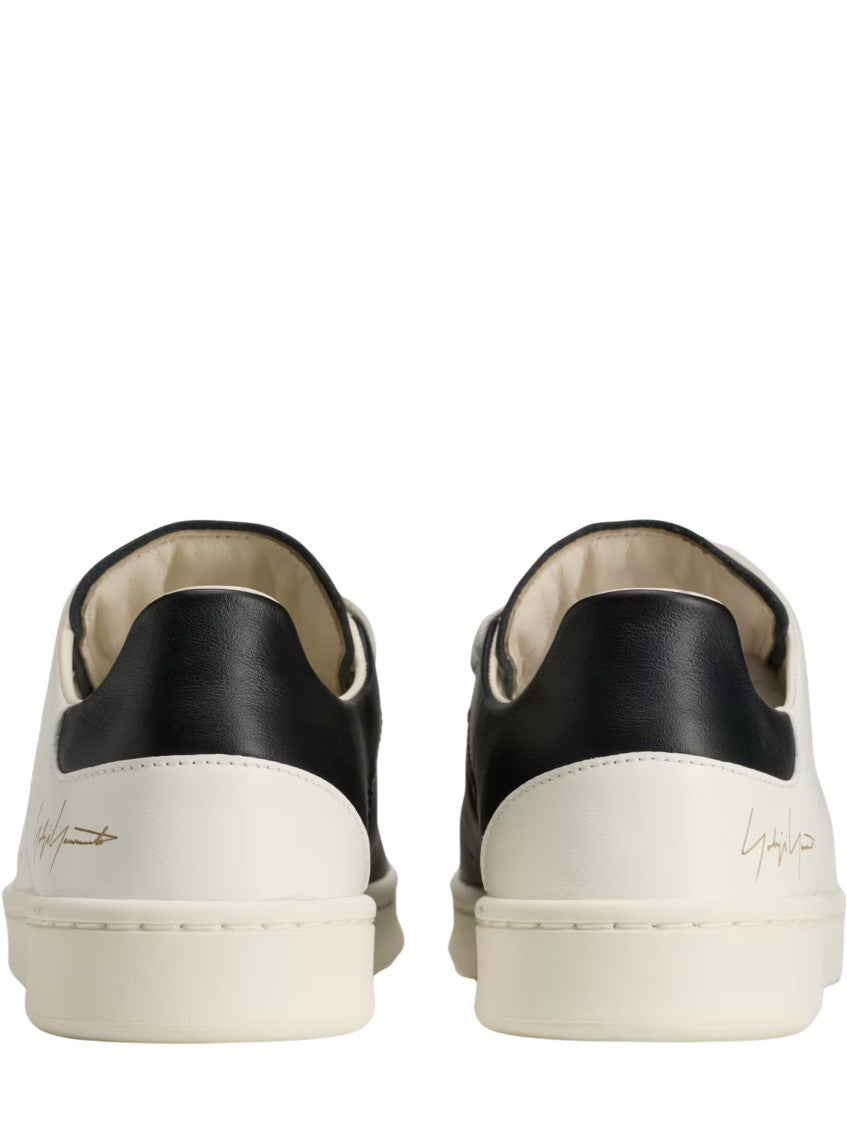 White Low-Top Sneakers 5