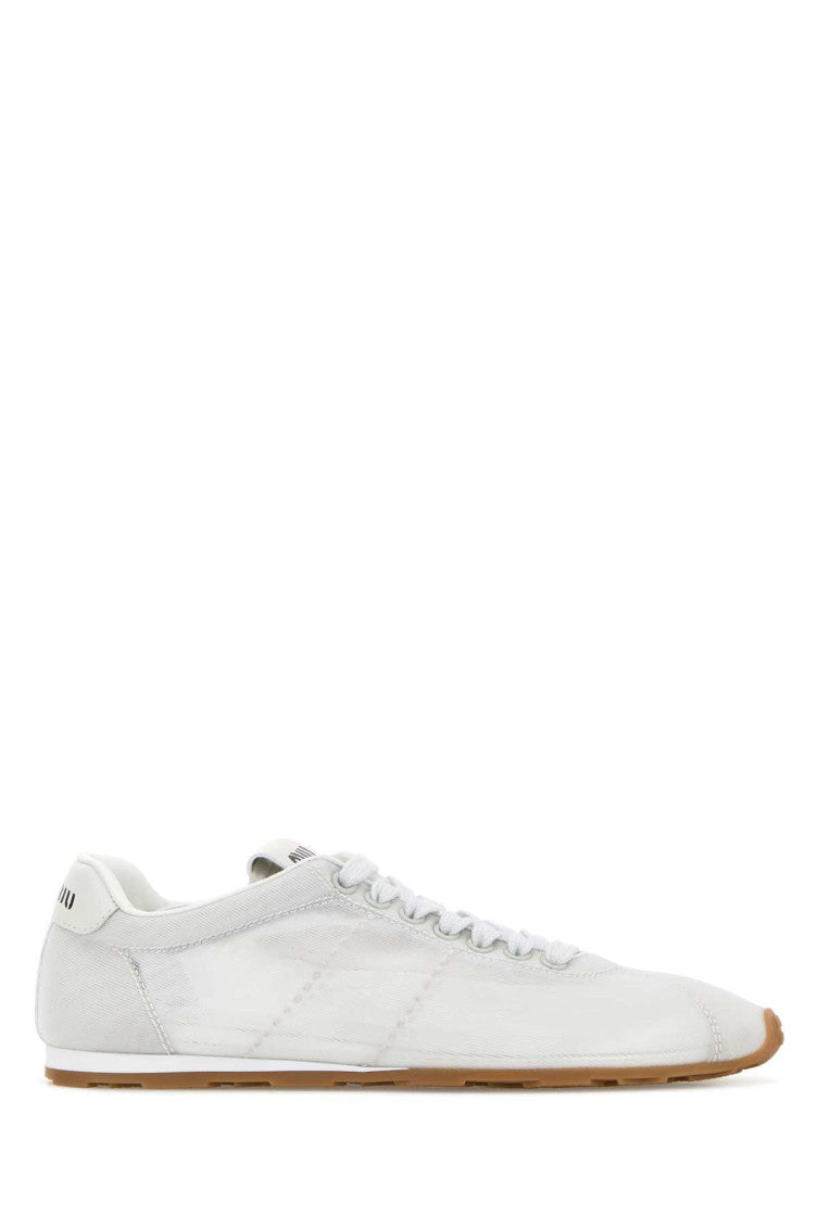 White Logo Sneakers 1