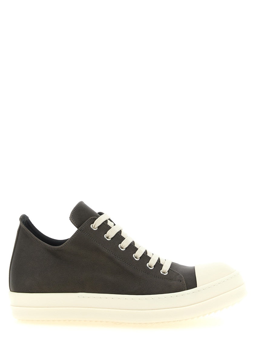 Black Low-top Sneakers 1