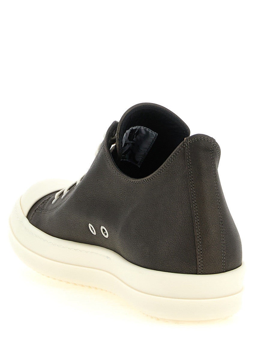 Black Low-top Sneakers 3