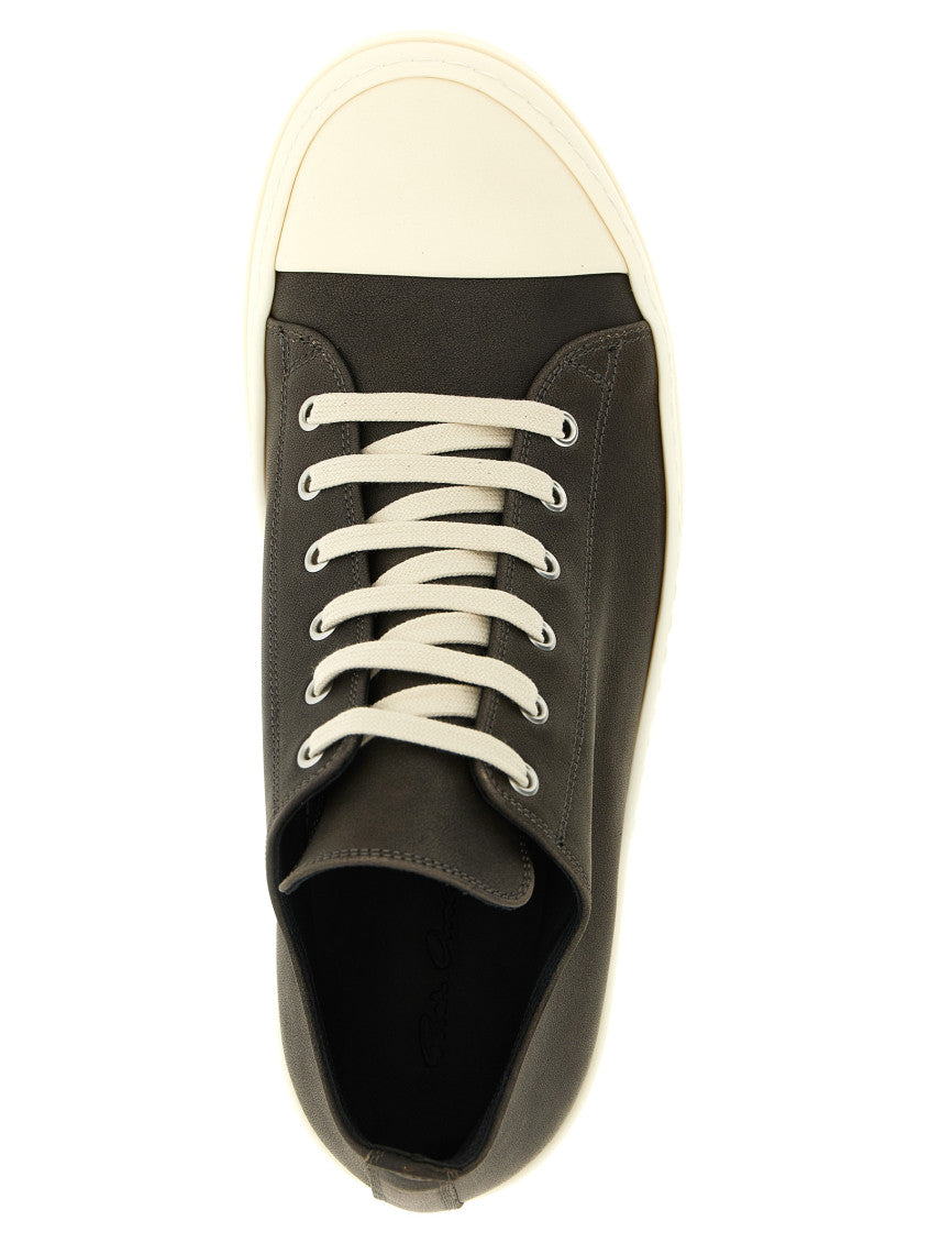 Black Low-top Sneakers 4