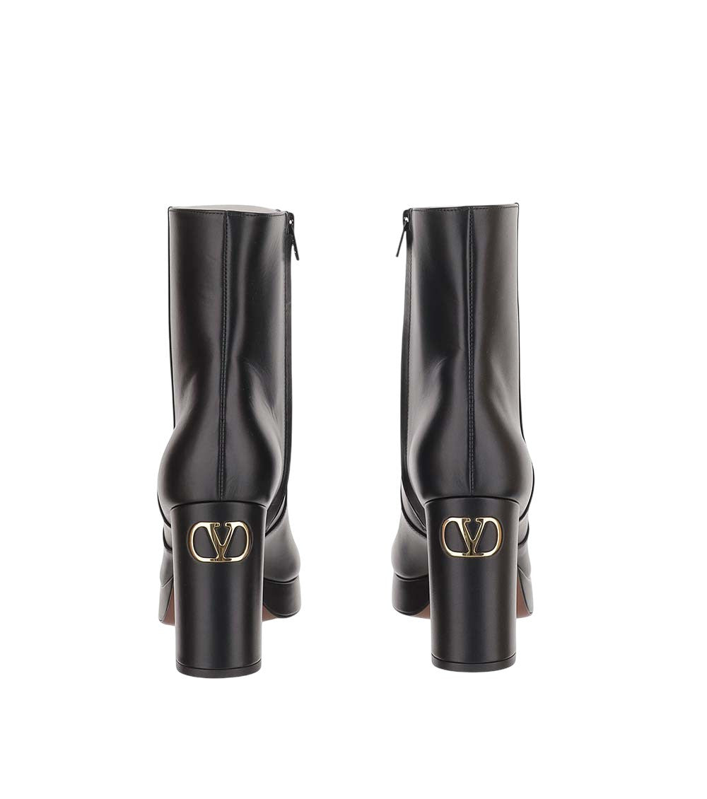 Black Leather Boots 3
