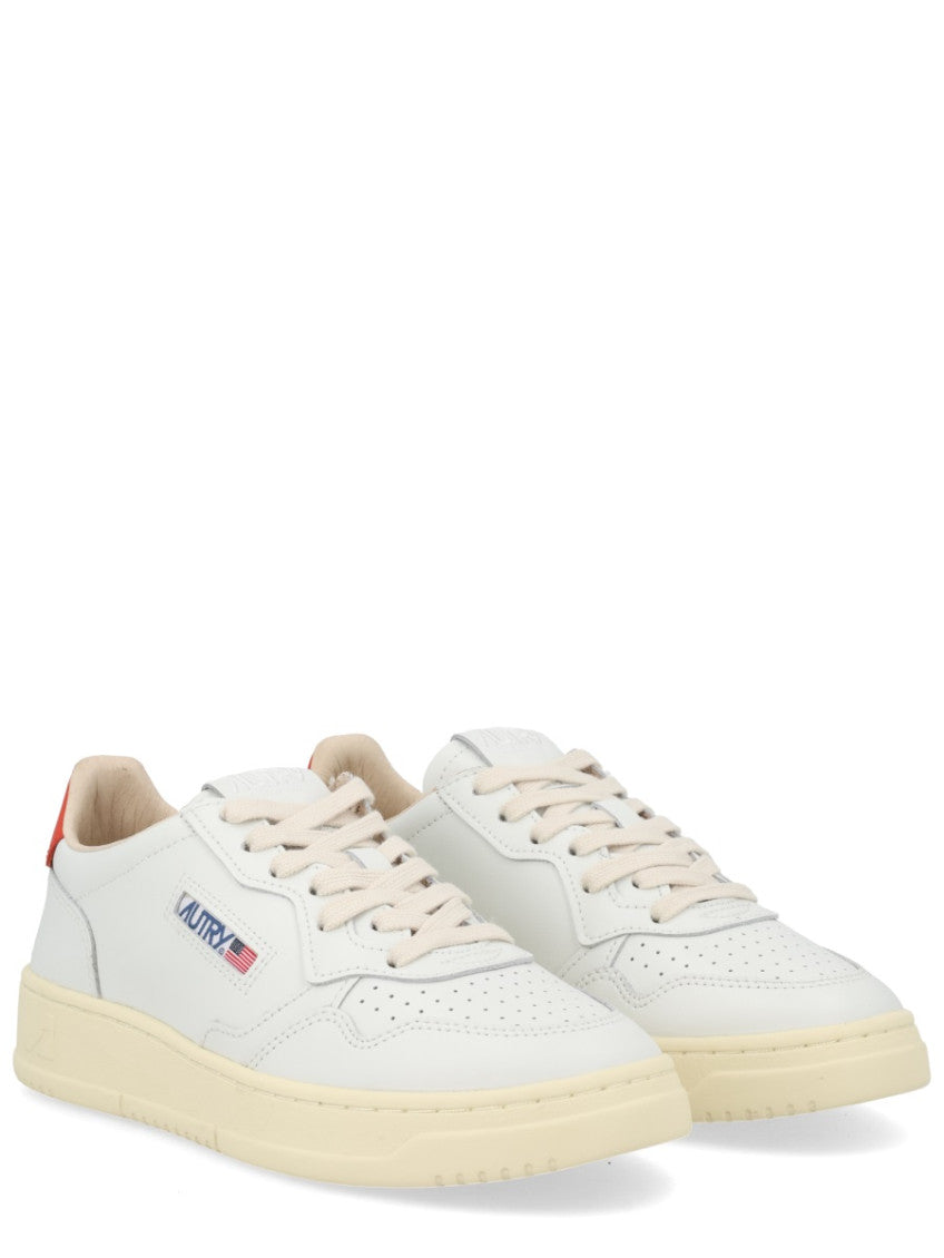 White Logo Sneakers 2